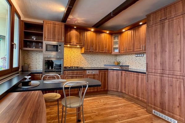 2 bedroom with open-plan kitchen flat for sale, 60 m², Litoměřická, Praha 2 bedroom with open-plan kitchen flat for sale, 60 m², Litoměřická, Praha