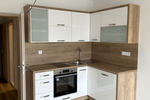 Studio flat to rent, 35 m², Topolová, Olomouc Studio flat to rent, 35 m², Topolová, Olomouc