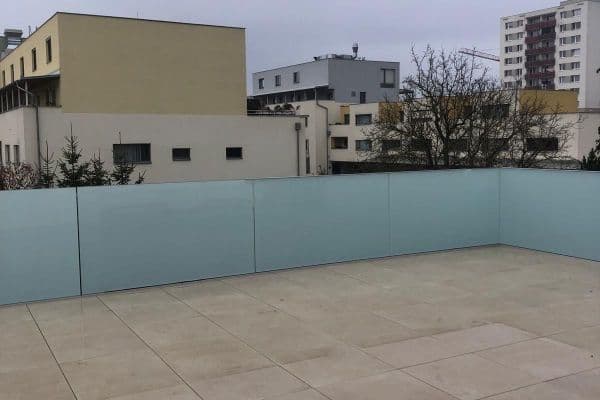 3 bedroom flat to rent, 80 m², Prvomájová, Praha 3 bedroom flat to rent, 80 m², Prvomájová, Praha