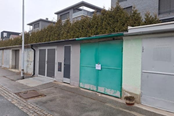 garage to rent, 18 m², Rezkova, Brno garage to rent, 18 m², Rezkova, Brno
