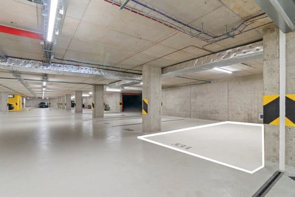 garage to rent, 17 m², Československého exilu, Praha garage to rent, 17 m², Československého exilu, Praha