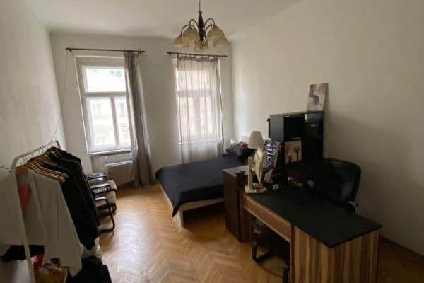 2 bedroom with open-plan kitchen flat to rent, 82 m², Rumunská, Praha 2 bedroom with open-plan kitchen flat to rent, 82 m², Rumunská, Praha