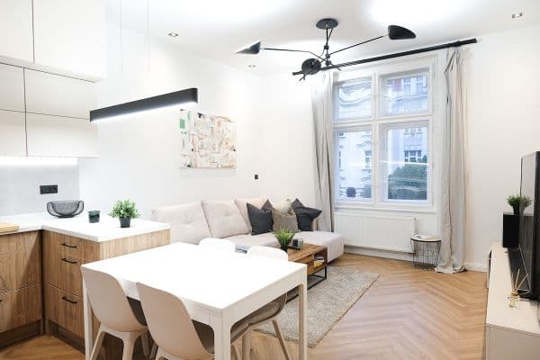 flat to rent, 60 m², Moskevská, Praha flat to rent, 60 m², Moskevská, Praha