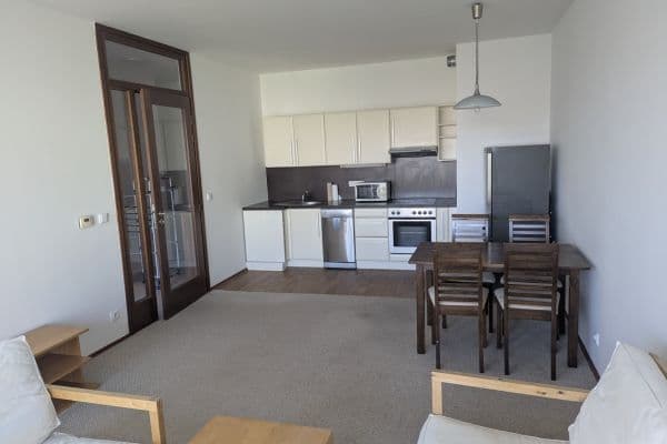 1 bedroom with open-plan kitchen flat to rent, 56 m², Jeremiášova, 1 bedroom with open-plan kitchen flat to rent, 56 m², Jeremiášova,