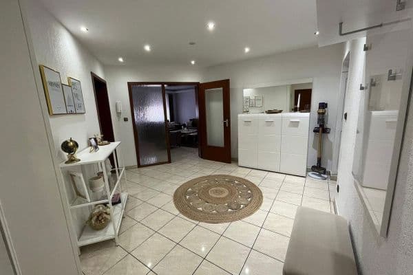 2 bedroom with open-plan kitchen flat to rent, 81 m², Gelsenkirchen 2 bedroom with open-plan kitchen flat to rent, 81 m², Gelsenkirchen