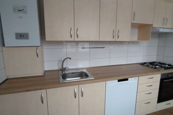 3 bedroom flat to rent, 63 m², Karla Čapka, Lomnice nad Popelkou 3 bedroom flat to rent, 63 m², Karla Čapka, Lomnice nad Popelkou