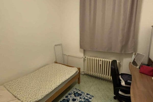 3 bedroom flat to rent, 11 m², Londýnská, Praha 3 bedroom flat to rent, 11 m², Londýnská, Praha