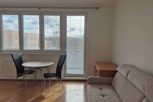 Studio flat for sale, 40 m², Hnězdenská, Praha Studio flat for sale, 40 m², Hnězdenská, Praha