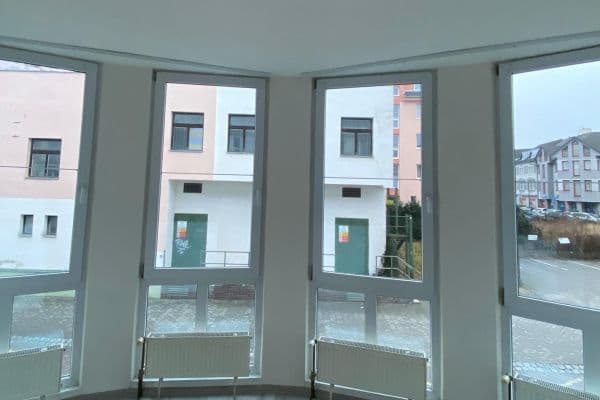 1 bedroom with open-plan kitchen flat to rent, 50 m², Osvoboz. pol. vězňů, Kladno 1 bedroom with open-plan kitchen flat to rent, 50 m², Osvoboz. pol. vězňů, Kladno