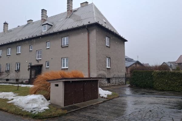 2 bedroom with open-plan kitchen flat to rent, 62 m², Wolkerova, Kopřivnice 2 bedroom with open-plan kitchen flat to rent, 62 m², Wolkerova, Kopřivnice