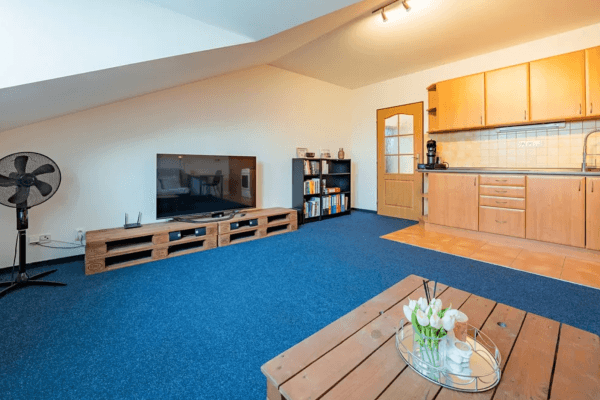 1 bedroom with open-plan kitchen flat to rent, 58 m², Litovická, Hostivice 1 bedroom with open-plan kitchen flat to rent, 58 m², Litovická, Hostivice