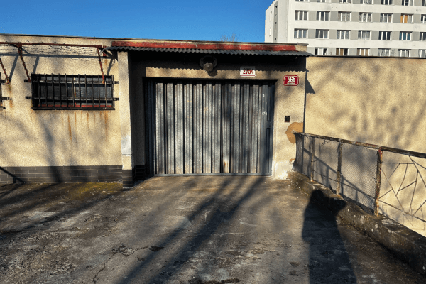 garage to rent, 20 m², Čermákova, Plzeň, Plzeňský Region garage to rent, 20 m², Čermákova, Plzeň, Plzeňský Region