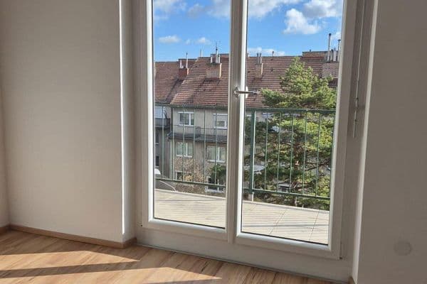 3 bedroom flat to rent, 70 m², Schwechat 3 bedroom flat to rent, 70 m², Schwechat