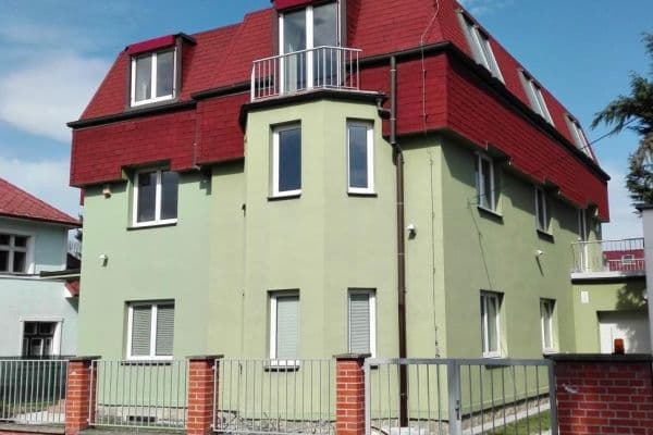 6 bedroom flat to rent, 129 m², Medkova, Praha 6 bedroom flat to rent, 129 m², Medkova, Praha