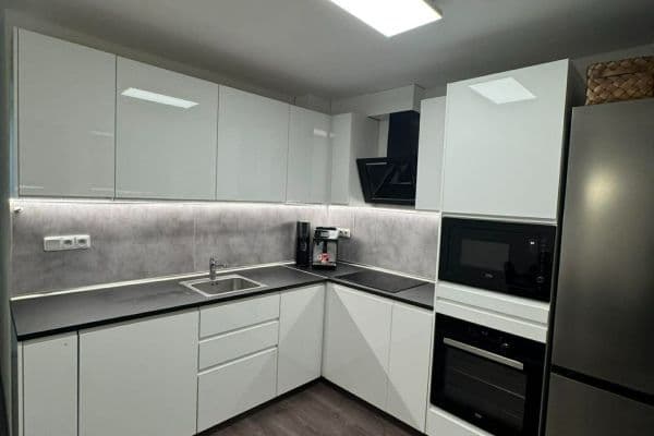 2 bedroom flat to rent, 54 m², Mokrá-Horákov 2 bedroom flat to rent, 54 m², Mokrá-Horákov