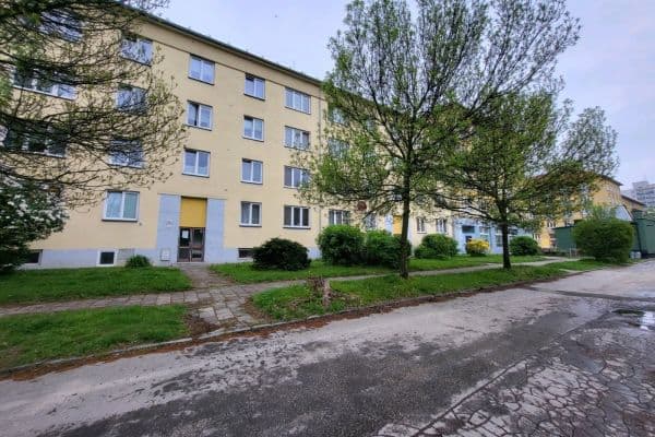 2 bedroom flat to rent, 49 m², Janského, 2 bedroom flat to rent, 49 m², Janského,