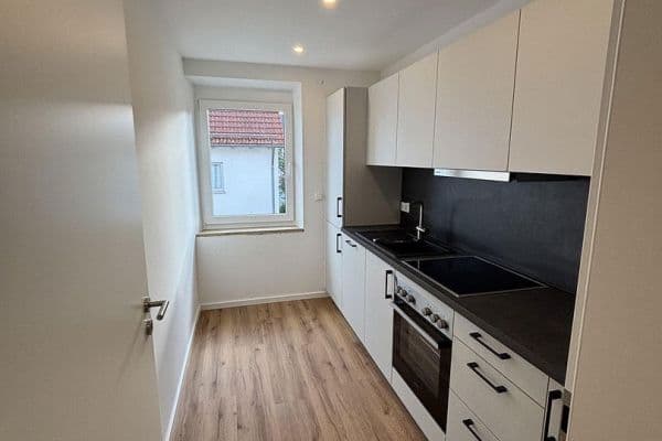 3 bedroom flat to rent, 63 m², Miltenbergstraße 18, Augsburg, Bavaria 3 bedroom flat to rent, 63 m², Miltenbergstraße 18, Augsburg, Bavaria