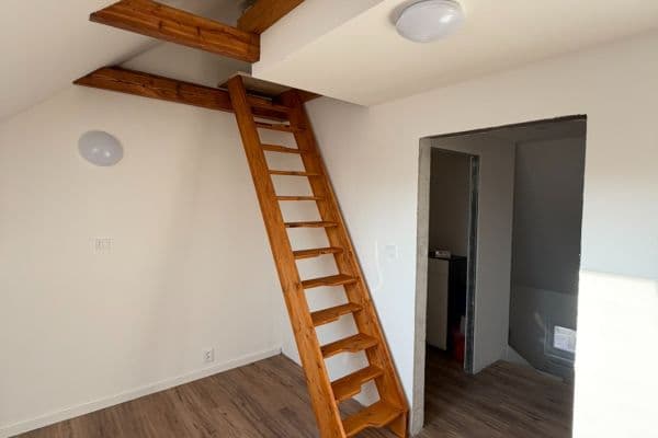 1 bedroom with open-plan kitchen flat to rent, 50 m², Alešova, Ústí nad Labem, Ústecký Region 1 bedroom with open-plan kitchen flat to rent, 50 m², Alešova, Ústí nad Labem, Ústecký Region