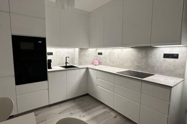 2 bedroom flat to rent, 49 m², Křižíkova, Praha 2 bedroom flat to rent, 49 m², Křižíkova, Praha