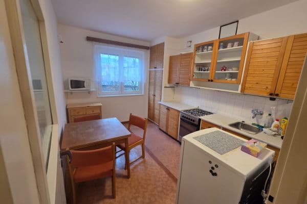 2 bedroom flat to rent, 51 m², Benešovo nábřeží, Zlín, Zlínský Region 2 bedroom flat to rent, 51 m², Benešovo nábřeží, Zlín, Zlínský Region