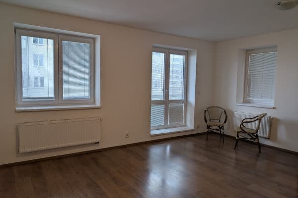 1 bedroom with open-plan kitchen flat to rent, 54 m², Zahrádky, Uherské Hradiště 1 bedroom with open-plan kitchen flat to rent, 54 m², Zahrádky, Uherské Hradiště