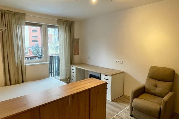 1 bedroom flat to rent, 32 m², Spojovací, Milovice 1 bedroom flat to rent, 32 m², Spojovací, Milovice