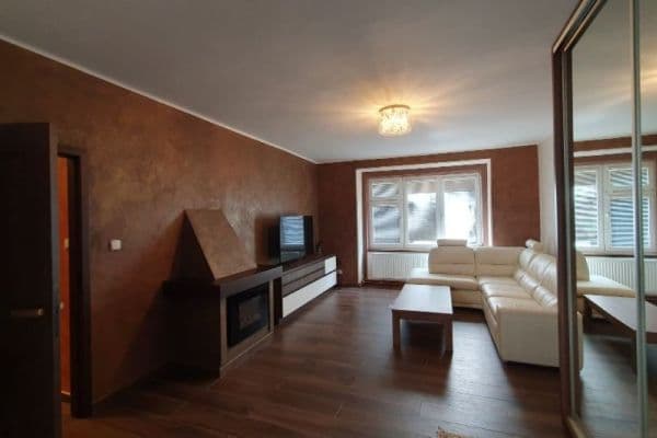 2 bedroom with open-plan kitchen flat for sale, 78 m², Dukelských hrdinů, Kolín 2 bedroom with open-plan kitchen flat for sale, 78 m², Dukelských hrdinů, Kolín