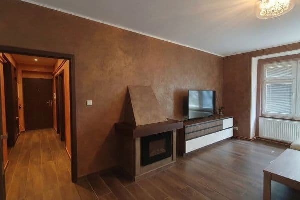 2 bedroom with open-plan kitchen flat for sale, 78 m², Dukelských hrdinů, Kolín 2 bedroom with open-plan kitchen flat for sale, 78 m², Dukelských hrdinů, Kolín