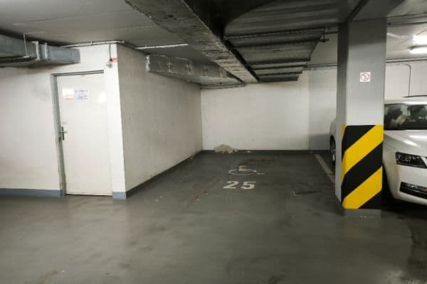 garage to rent, 16 m², Štěpařská, Praha garage to rent, 16 m², Štěpařská, Praha