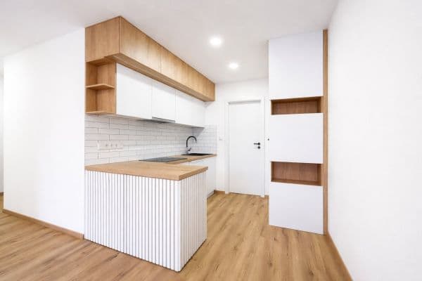 2 bedroom with open-plan kitchen flat to rent, 60 m², Kosmonautů, 2 bedroom with open-plan kitchen flat to rent, 60 m², Kosmonautů,