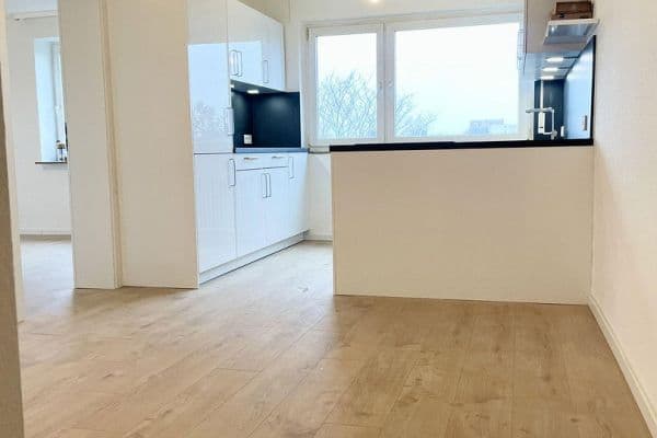 2 bedroom with open-plan kitchen flat to rent, 87 m², Seeäckerstrasse 23, Leonberg 2 bedroom with open-plan kitchen flat to rent, 87 m², Seeäckerstrasse 23, Leonberg