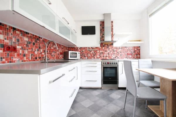 2 bedroom with open-plan kitchen flat to rent, 64 m², U stadionu, 2 bedroom with open-plan kitchen flat to rent, 64 m², U stadionu,