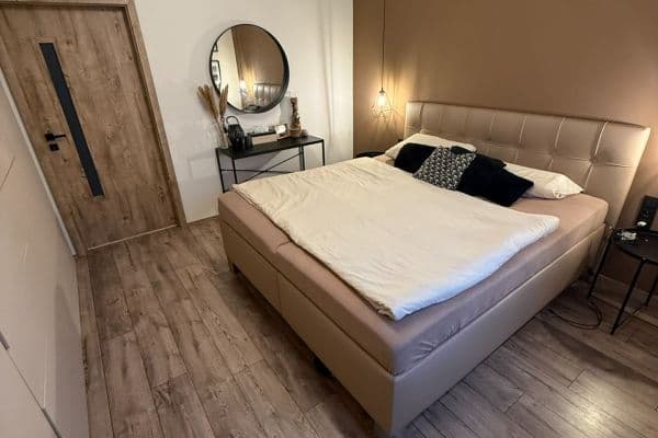 2 bedroom flat to rent, 56 m², Hradecká, Stod 2 bedroom flat to rent, 56 m², Hradecká, Stod