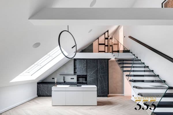 3 bedroom with open-plan kitchen flat to rent, 159 m², Sokolovská, Praha 3 bedroom with open-plan kitchen flat to rent, 159 m², Sokolovská, Praha