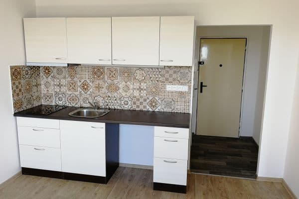 1 bedroom flat to rent, 39 m², Mánesova, Sokolov, Karlovarský Region 1 bedroom flat to rent, 39 m², Mánesova, Sokolov, Karlovarský Region