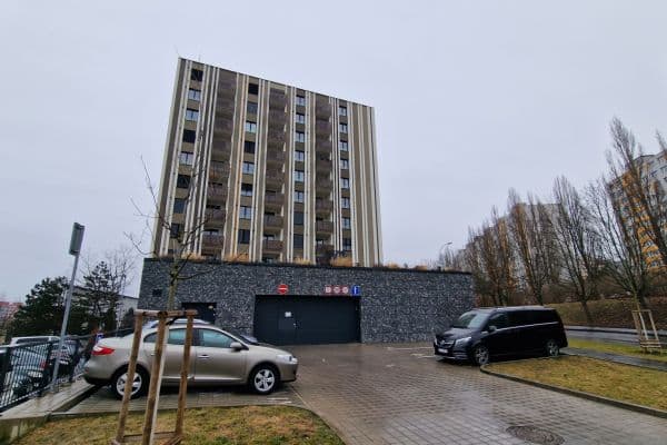 garage to rent, 12 m², Praha garage to rent, 12 m², Praha