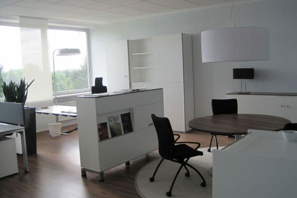 office to rent, 1,500 m², Parkstrasse 14, Langweid-Foret office to rent, 1,500 m², Parkstrasse 14, Langweid-Foret