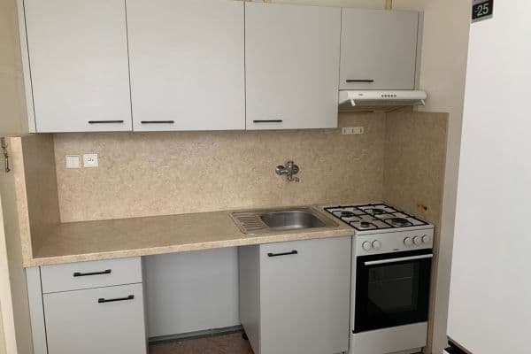 1 bedroom flat to rent, 38 m², ulice Čoupkových, Brno 1 bedroom flat to rent, 38 m², ulice Čoupkových, Brno