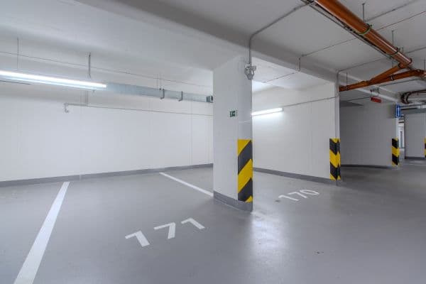 garage to rent, 15 m², Poděbradská, garage to rent, 15 m², Poděbradská,