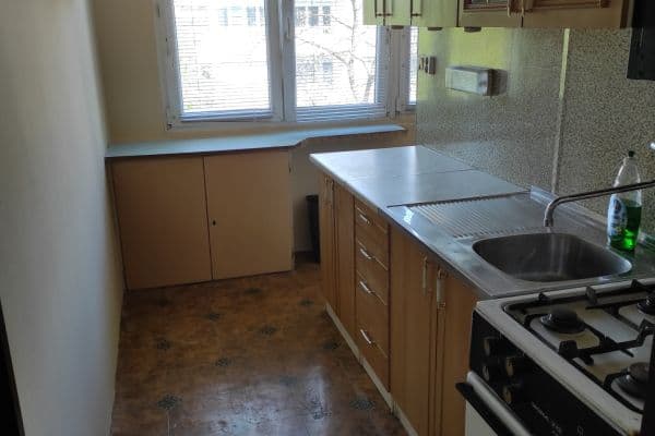 3 bedroom flat to rent, 60 m², Gagarinova, Hradec Králové 3 bedroom flat to rent, 60 m², Gagarinova, Hradec Králové