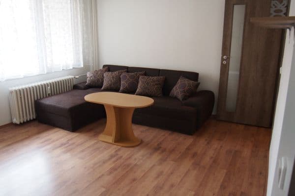 1 bedroom with open-plan kitchen flat to rent, 52 m², Labská, Brno 1 bedroom with open-plan kitchen flat to rent, 52 m², Labská, Brno