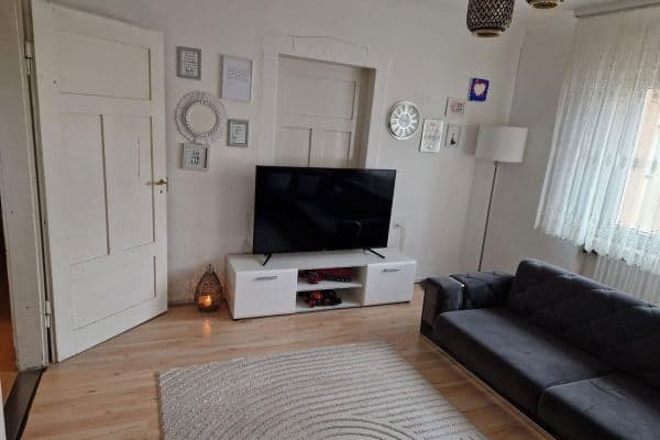 3 bedroom flat to rent, 80 m², Enzstraße 135, Pforzheim 3 bedroom flat to rent, 80 m², Enzstraße 135, Pforzheim