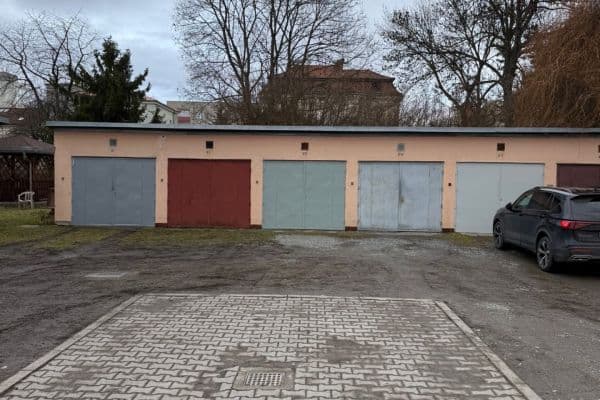 garage to rent, 15 m², Dvořákova, Olomouc, Olomoucký Region garage to rent, 15 m², Dvořákova, Olomouc, Olomoucký Region