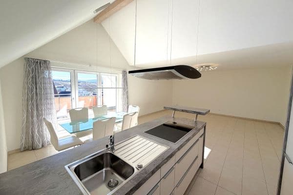 2 bedroom with open-plan kitchen flat for sale, 98 m², Weinstadt 2 bedroom with open-plan kitchen flat for sale, 98 m², Weinstadt