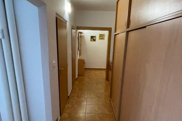 2 bedroom flat to rent, 52 m², tř. Svornosti, Olomouc 2 bedroom flat to rent, 52 m², tř. Svornosti, Olomouc