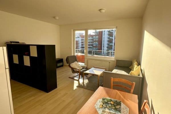 Studio flat to rent, 36 m², Miroslava Hajna, Praha Studio flat to rent, 36 m², Miroslava Hajna, Praha