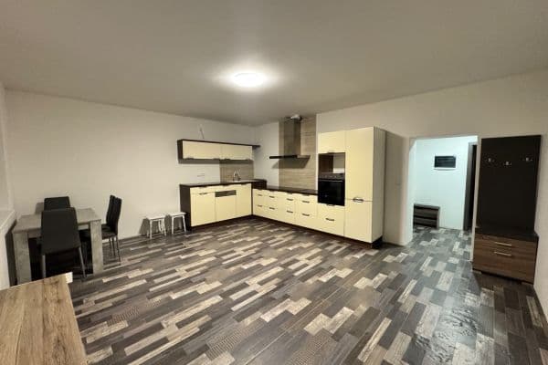 1 bedroom with open-plan kitchen flat to rent, 55 m², Štenclova, Prachovice 1 bedroom with open-plan kitchen flat to rent, 55 m², Štenclova, Prachovice