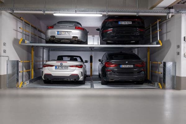 garage to rent, 15 m², Belgická, Prague, Prague garage to rent, 15 m², Belgická, Prague, Prague