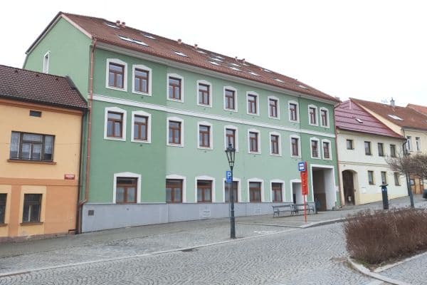 2 bedroom with open-plan kitchen flat for sale, 110 m², Palackého náměstí, Vlašim, Středočeský Region 2 bedroom with open-plan kitchen flat for sale, 110 m², Palackého náměstí, Vlašim, Středočeský Region