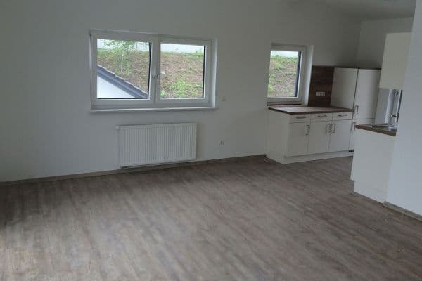 2 bedroom flat to rent, 69 m², Siedlung 17 und 18, Deggendorf, Bavaria 2 bedroom flat to rent, 69 m², Siedlung 17 und 18, Deggendorf, Bavaria